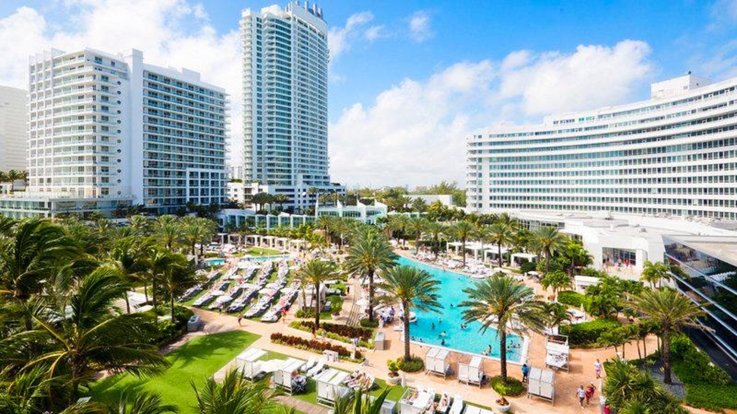 Fontainebleau Маями Бийч Екстериор снимка The Fontainebleau Hotel