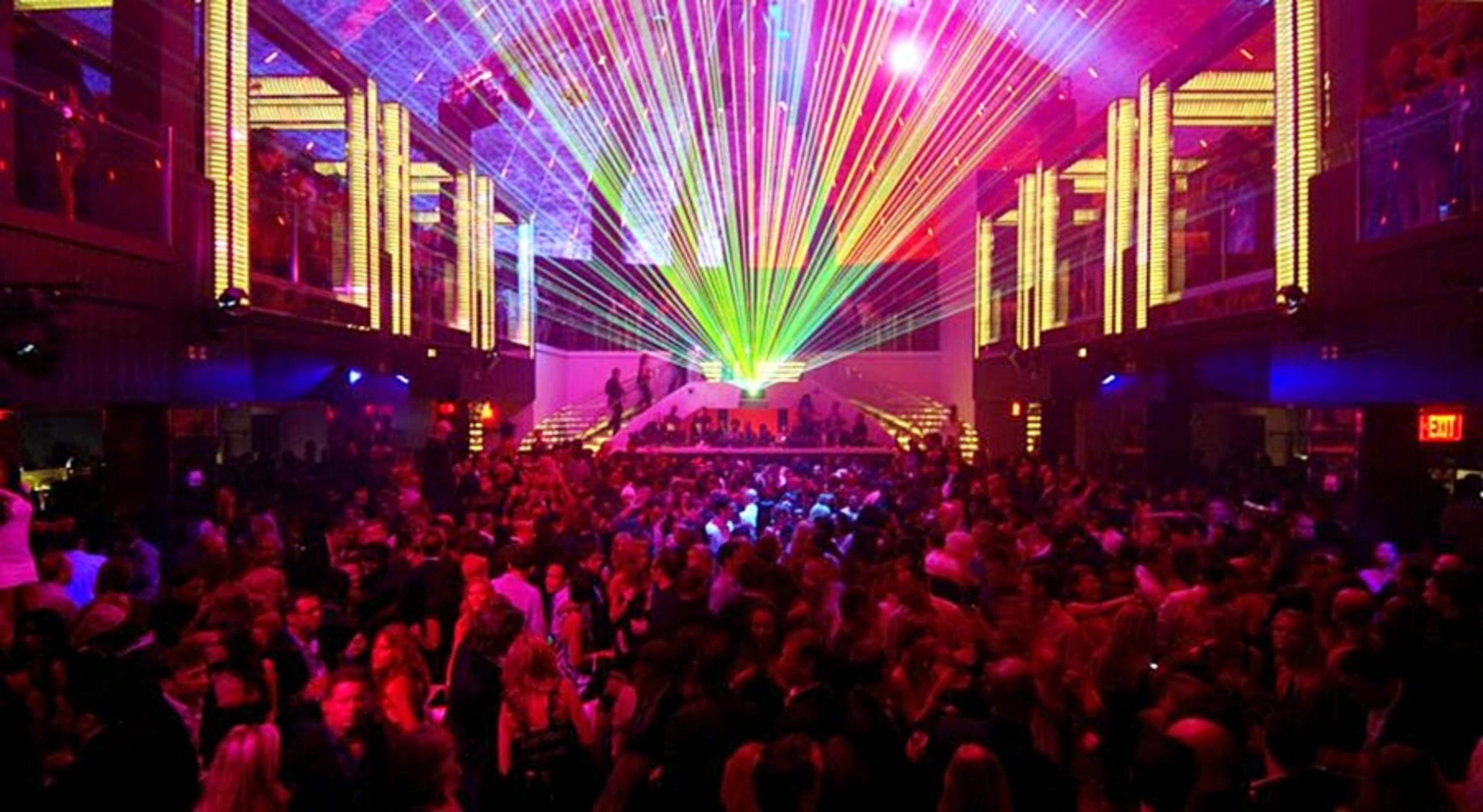 Fontainebleau Маями Бийч Екстериор снимка The interior of the nightclub