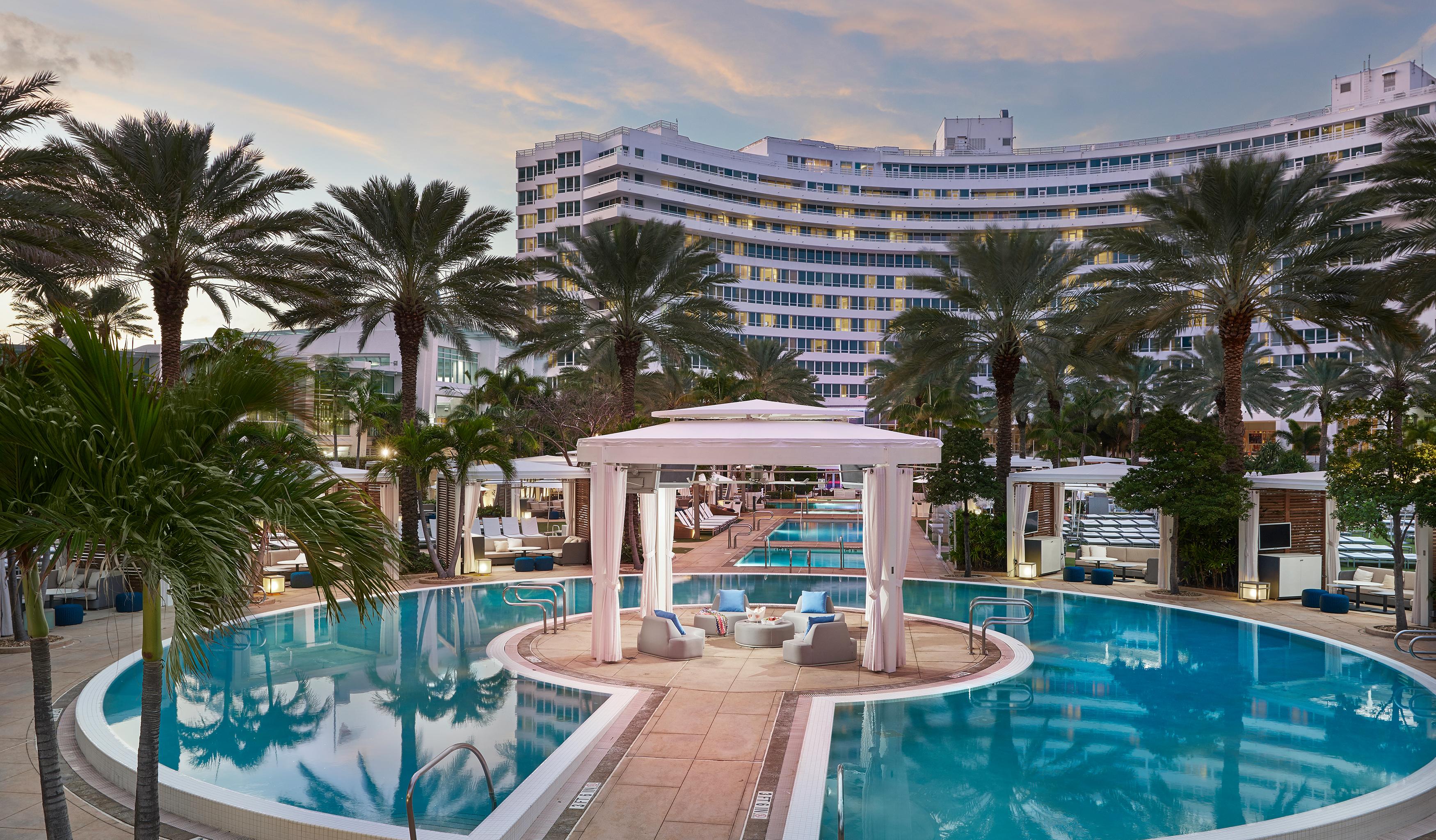 Fontainebleau Маями Бийч Екстериор снимка The Fontainebleau Hotel